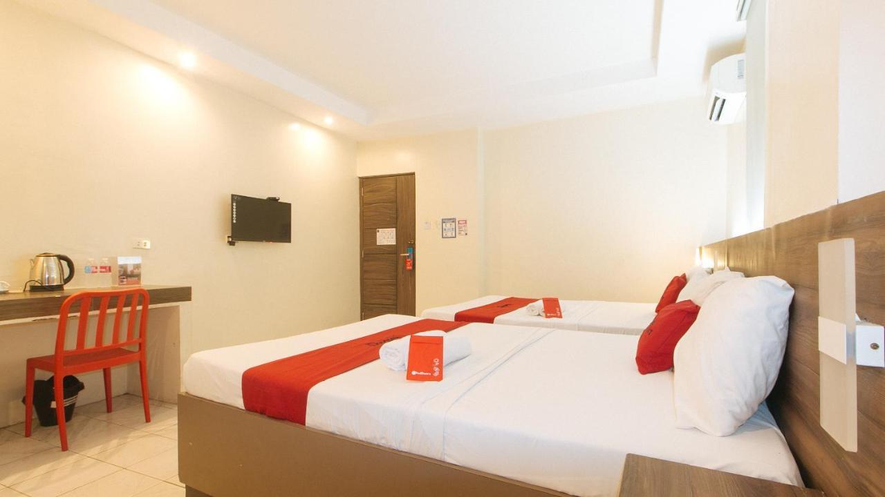 Reddoorz At V Plaza Hotel Manila Exterior photo