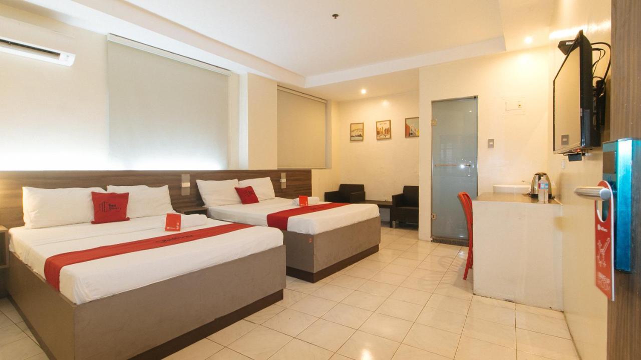 Reddoorz At V Plaza Hotel Manila Exterior photo